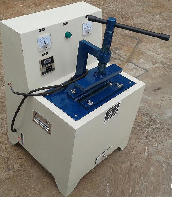 全自動(dòng)控溫電纜壓號(hào)機(jī)
